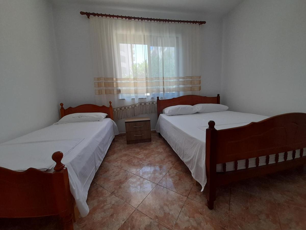 Villa Kurti ดูร์เรส ภายนอก รูปภาพ